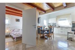 Apartments Lisicak Apartment 1 – A4+1 foto 1