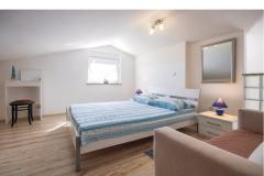 Apartments Lisicak Apartment 1 – A4+1 foto 5