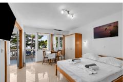 Pine Canopy Studios and Apartments Apartment 11 – A13 foto 3