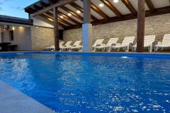 Villa Robert 2 with pool Cesarica Apartment 1 – House foto 1