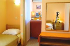 Apartments Deak Komarna Apartment 3 – AP3naranča foto 4