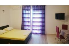 Apartments Gojak Makarska Apartment 1 – 2+1 rozi foto 3