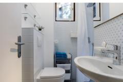 Apartments &amp; rooms Nugal Room 1 – soba 1 foto 4