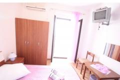 Rooms Bili Galeb BED? Room 1 – PURPLE foto 3