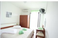 Rooms Bili Galeb BED? Room 3 – GREEN foto 2