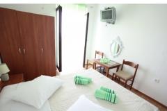 Rooms Bili Galeb BED? Room 3 – GREEN foto 3