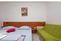 Family Rooms &amp; Apartments Omis Room 6 – 203/106 foto 3