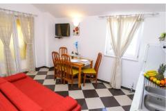 Apartments Martina Apartment 2 – crno-bijel foto 1