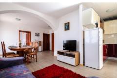 Apartments Andreja Apartment 2 – The red foto 4