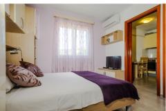 Apartments Andreja Apartment 3 – The purple foto 4