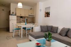 Laura apartmani Apartment 3 – Tirkizni foto 1