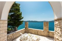 Villa Ratac Beach Apartments Room 5 – Palms foto 1