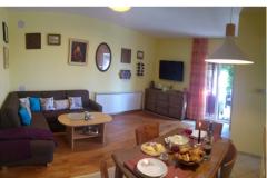 Countryside house with pool Apartment 1 – kuća foto 1
