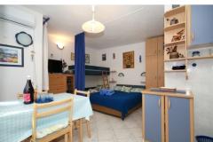 Apartments  PAVLIŠA Apartment 3 – A 2+2 foto 4