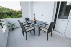 Bruno's Poolside Retreat Apartment 2 – A2 foto 2