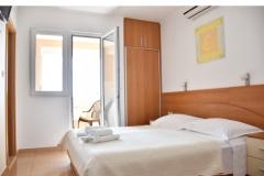 Apartments Stone  Tučepi  Apartment 1 – A 2 - 100 foto 1