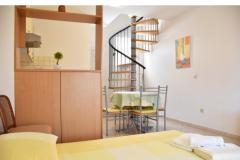 Apartments Stone  Tučepi  Apartment 5 – A2+3 - 104 foto 2