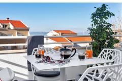 Apartments Strada Tučepi Apartment 4 – Brown A4 foto 1