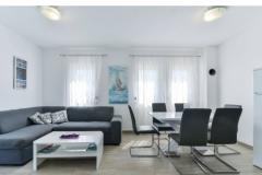Crowonder Luxury Vir Apartment 6 – A1 foto 5
