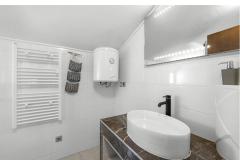 Vila s bazenom i jacuzzijima Apartment 4: (2) – A4 foto 1