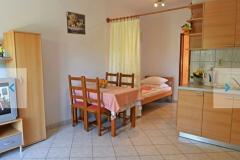 Apartments Pešut Apartment 1: (2+3) – prizemlje1 foto 4