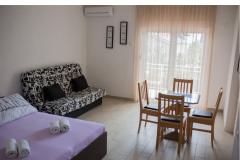 Apartments Bevanda Zaostrog Room 5 – A66 foto 1
