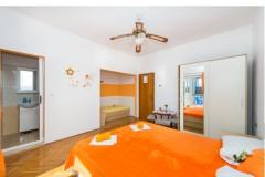 Apartments Ostrog - Zaostrog Apartment 1 – Ap 1 foto 1