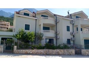 Apartments Tara