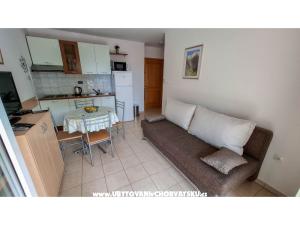 Apartment Lovor