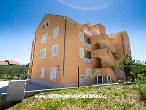 Apartments House Valentin
