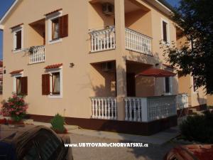 Apartments Josip - Malinska, Krk