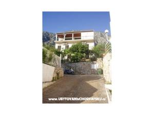 Apartments Tiho