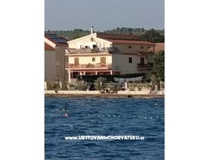 Apartments Tomislav