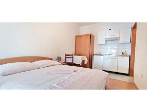 Apartments Kostela
