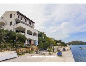 Adria Maja Apartments Peljesac