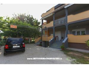 Apartment Kasteleti