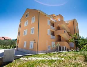 Apartments House Valentin
