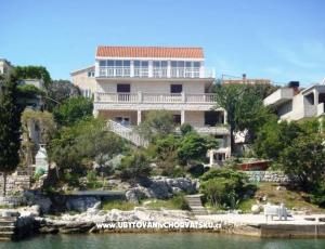 Apartments Petar