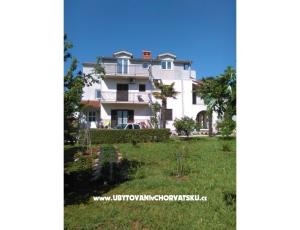 Apartments Zova
