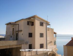 Apartments Leonarda