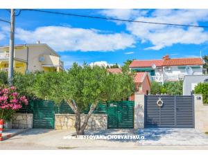 Apartments Zoja