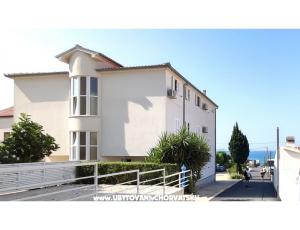 Apartments Jadranka