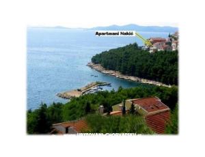 Apartments Nakić