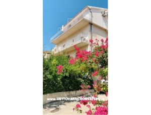 Apartments Šunde Podgora