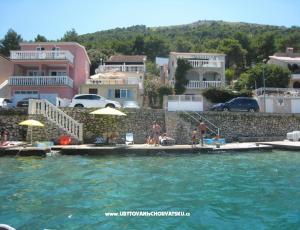 Apartments 7 m od mora