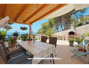 Apartments Bilo