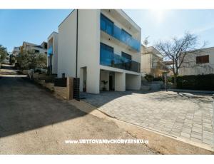 Mea Tia Boutique Seaside Apartment