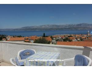 Apartments Vesna Supetar