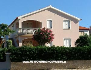 Apartments ENA