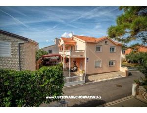 Apartment Lela